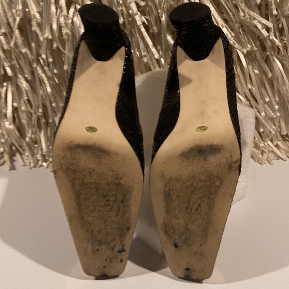 J. Renee Black Gold Lion Shoes Sz 10M - Picture 11 of 16